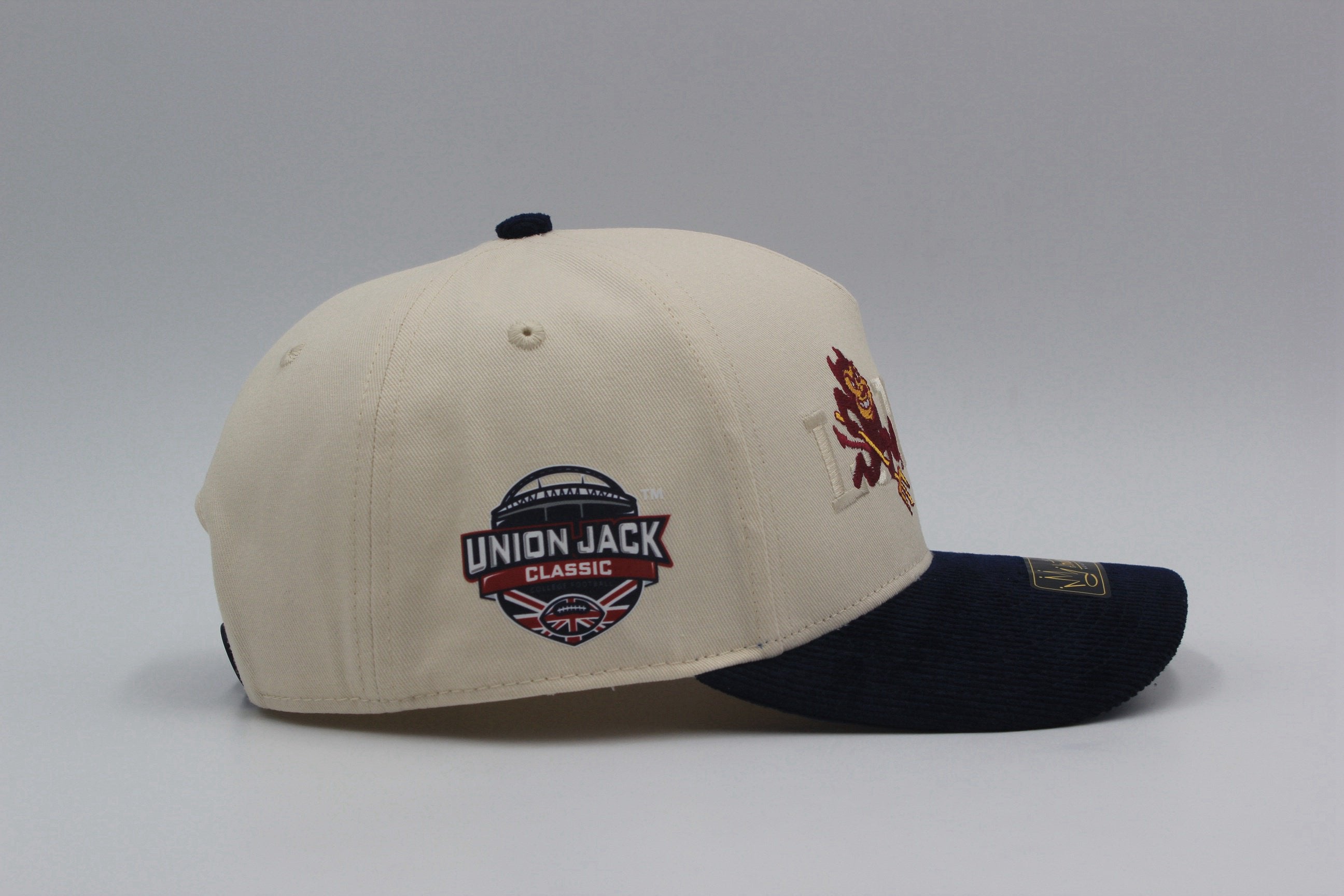 LONDON RIVALS — CREAM / NAVY