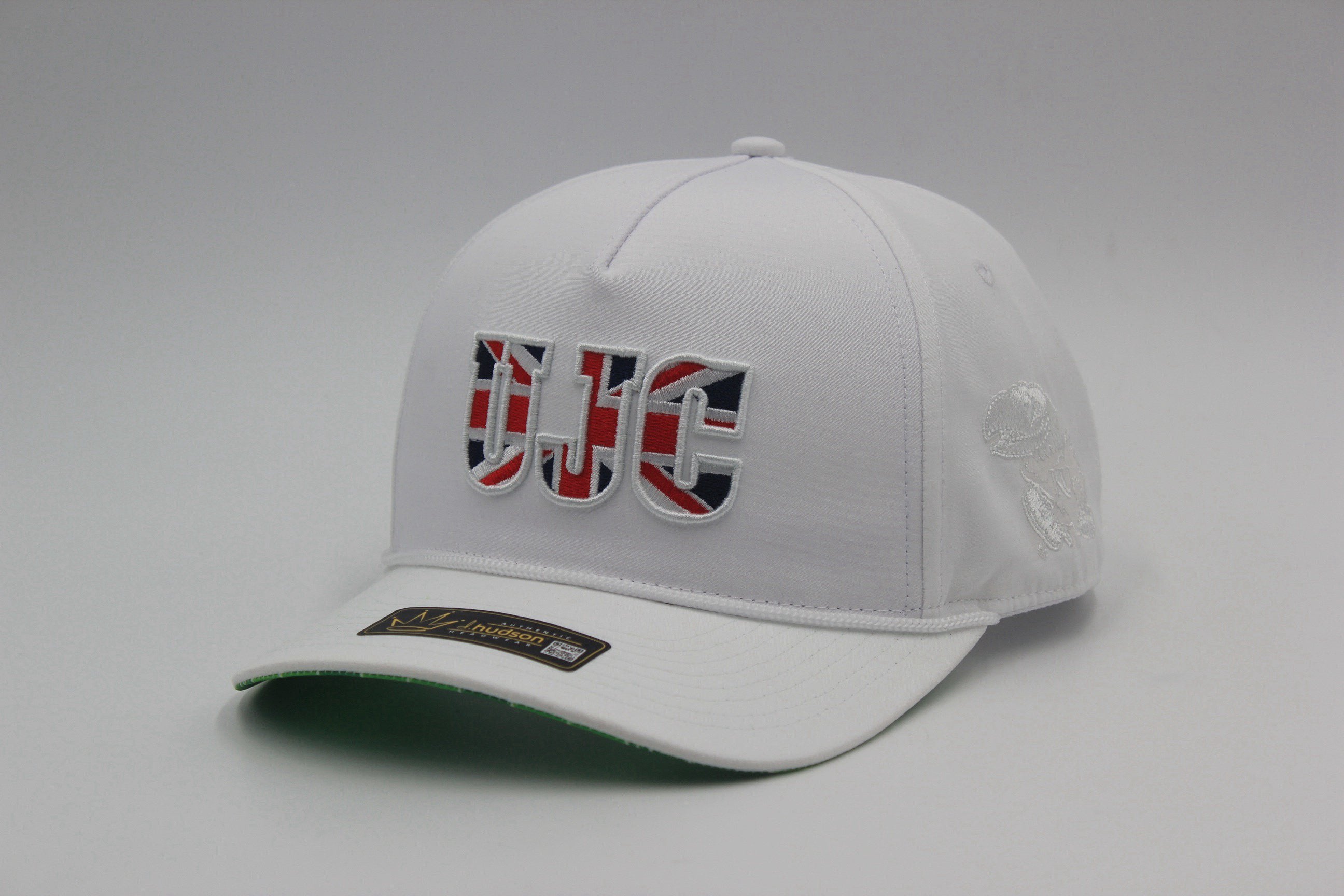 UJC FLAG INSPIRED PERFORMANCE — WHITE