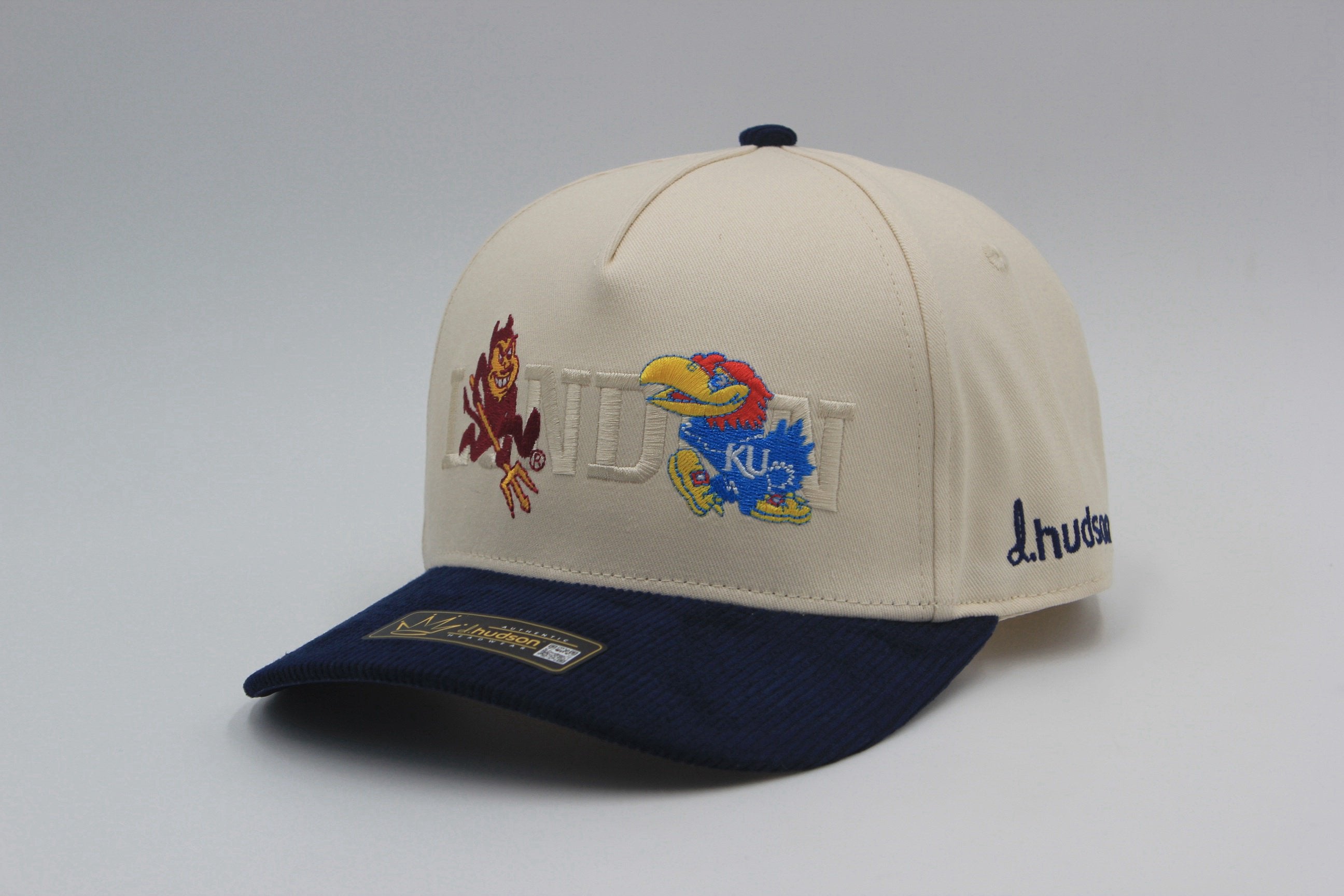 LONDON RIVALS — CREAM / NAVY